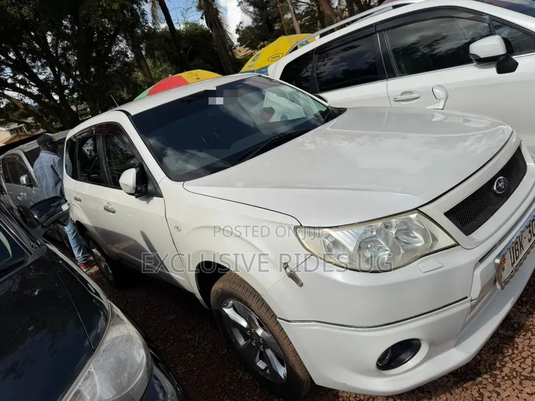 Subaru Forester 2010 White