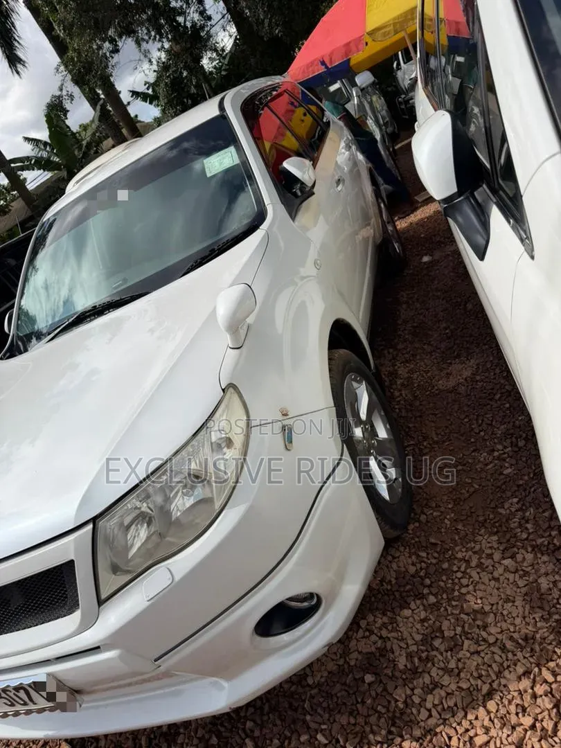 Subaru Forester 2010 White