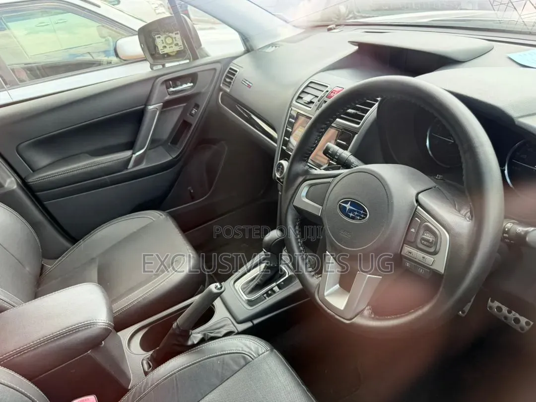 Subaru Forester 2017 Silver