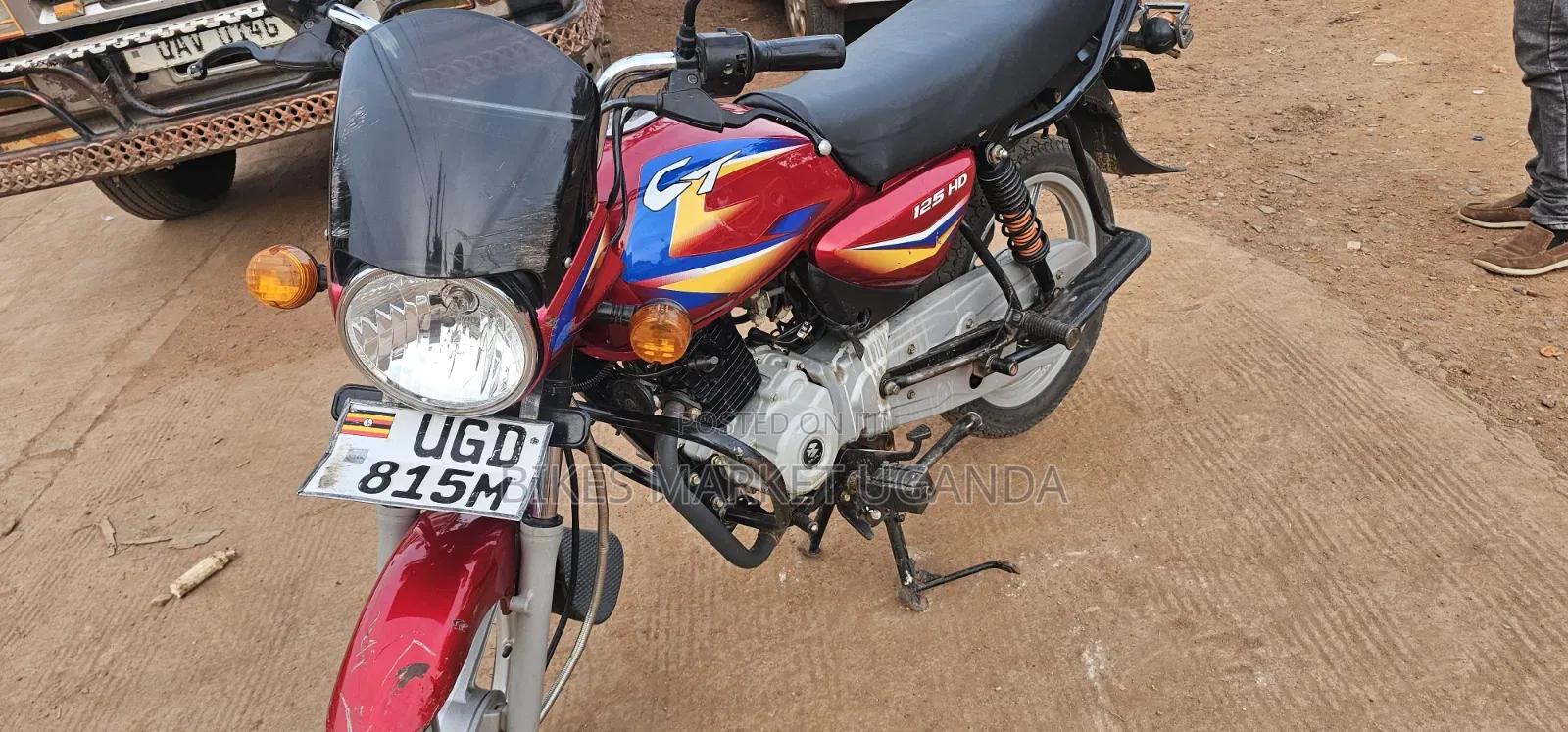 Bajaj CT 125X 2025 Red