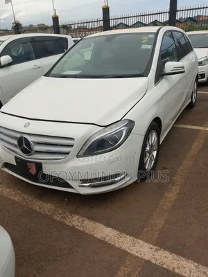 Mercedes-Benz B-Class 2014 White