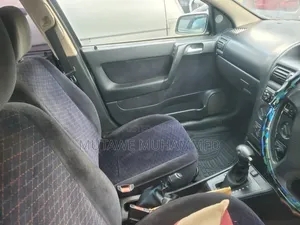 Opel Astra 2006 Gray