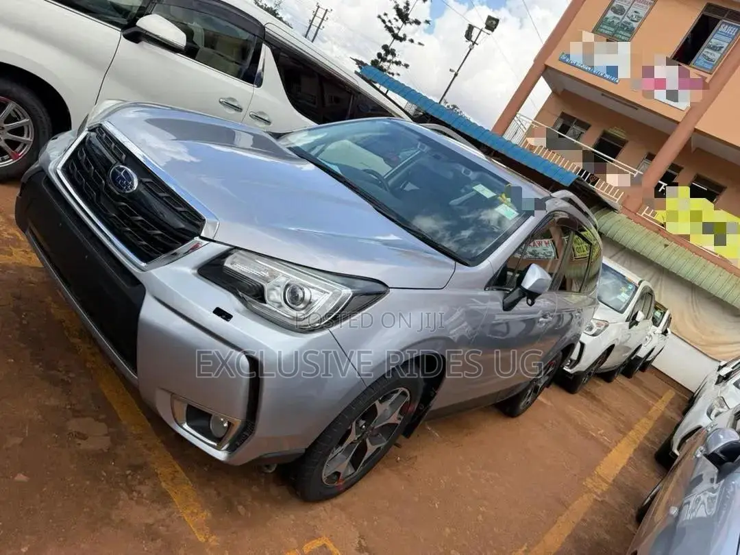Subaru Forester 2017 Silver