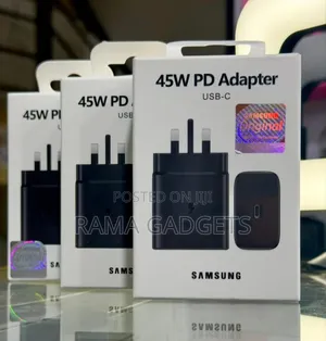 45w Pd Adapter (Usb-C) for Uk-Style Wall Outlets.