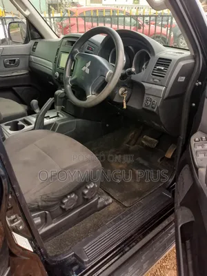 Mitsubishi Pajero 2011 Black