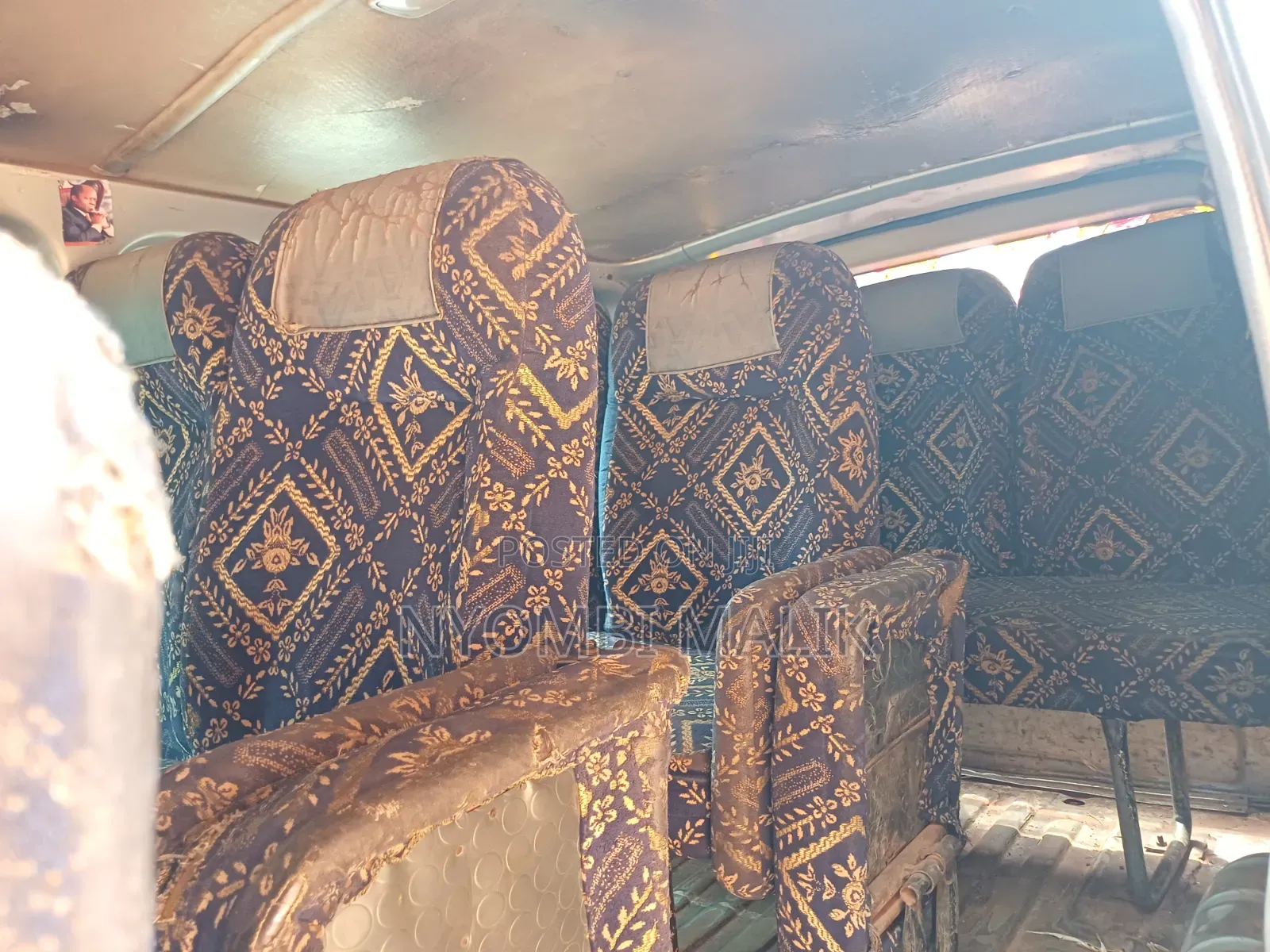 Toyota HiAce 2006 Silver