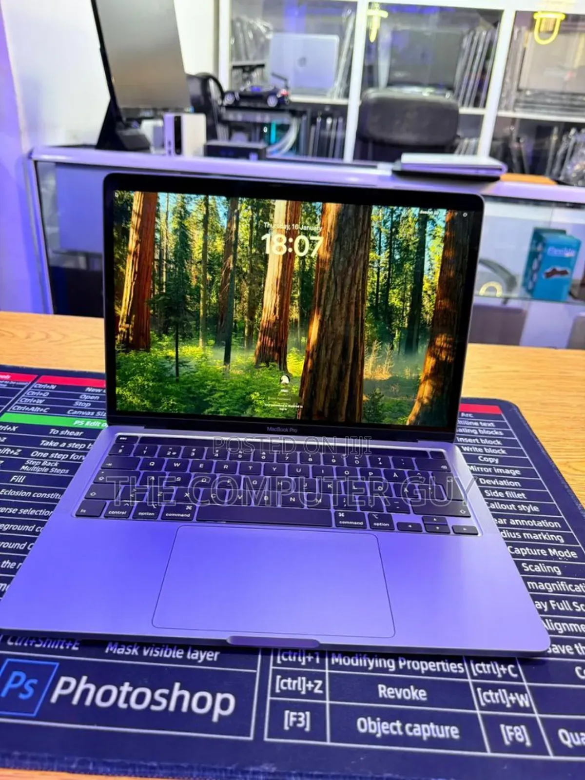 New Laptop Apple MacBook Air 2020 16GB Intel Core i7 SSD 512GB