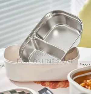 Modern Portable Lunch Box With Secure Lid and Air Vent