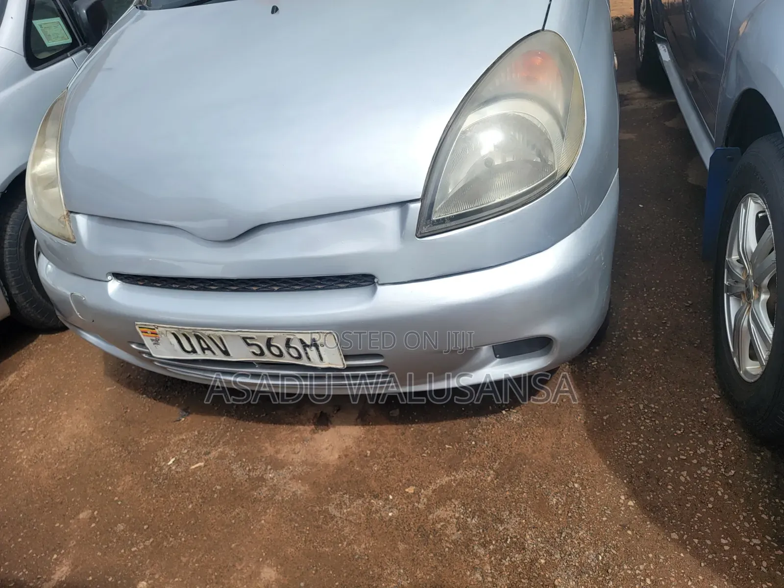 Toyota Fun Cargo 2003 Silver