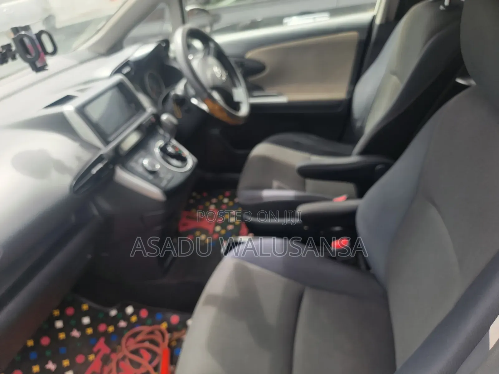 Toyota Wish 2012 White