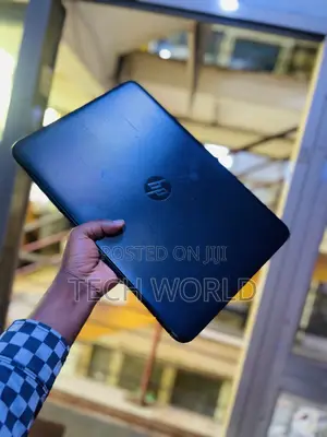 Laptop HP 15-dw3031 8GB Intel Core i5 HDD 500GB