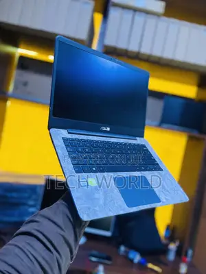Laptop Asus 1015E 4GB Intel Core i5 SSD 256GB