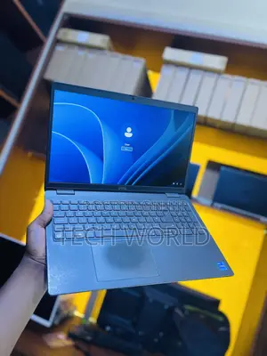 Laptop Dell Latitude 3520 8GB Intel Core i5 SSD 256GB