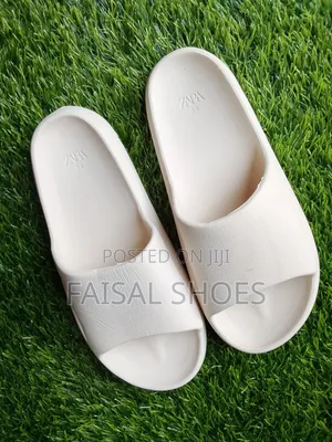 Zara Slides