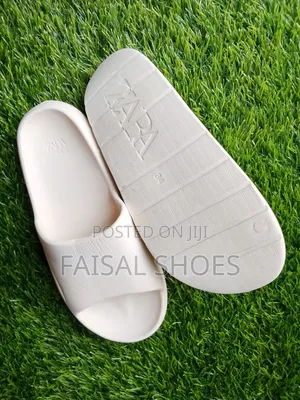Zara Slides