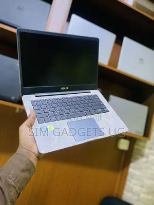 Laptop Asus 1015E 4GB Intel Core i5 SSD 256GB