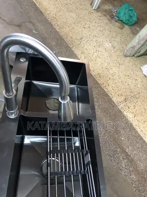Hard Body Kitchen Sinks