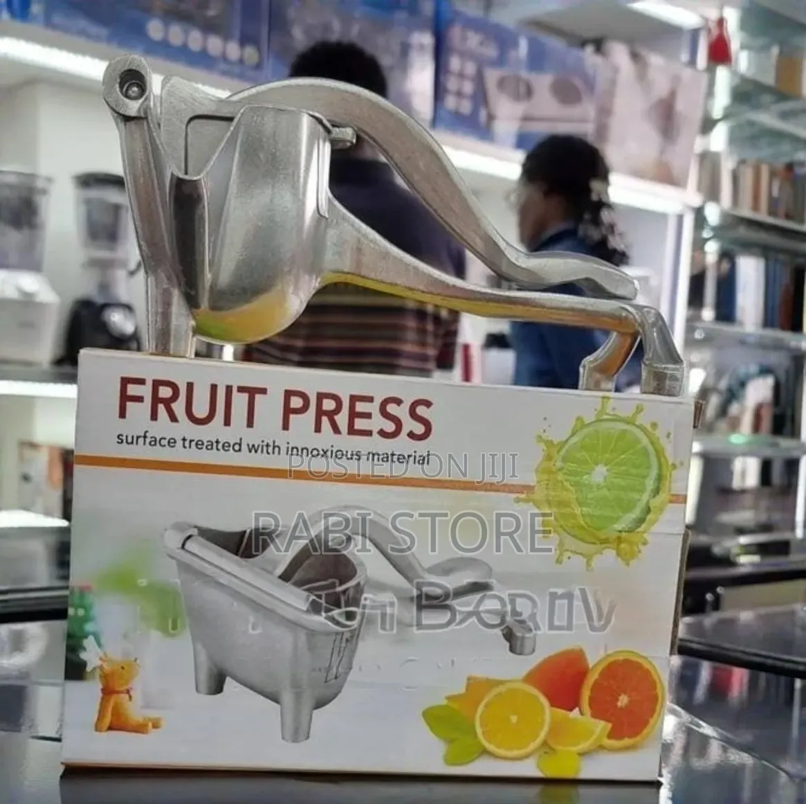 Manual Fruit Lemon Squeezer/ Extractor- Silver
