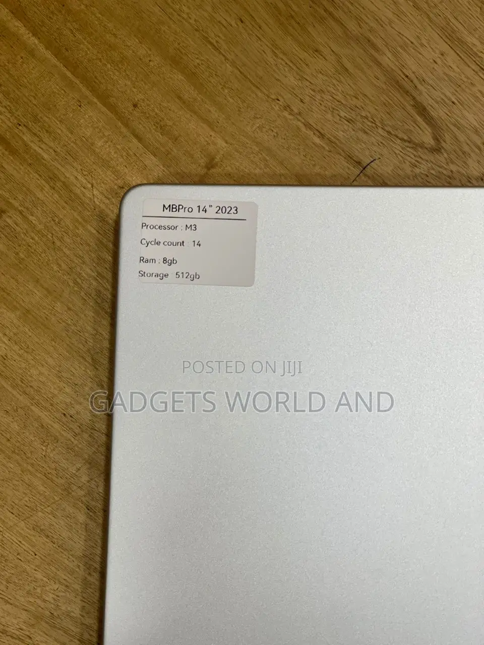New Laptop Apple MacBook Pro 8GB Apple M3 SSD 512GB