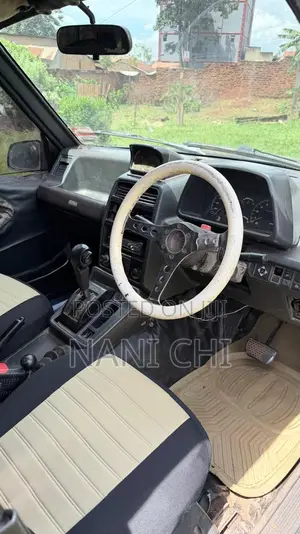 Suzuki Escudo 1994 Blue