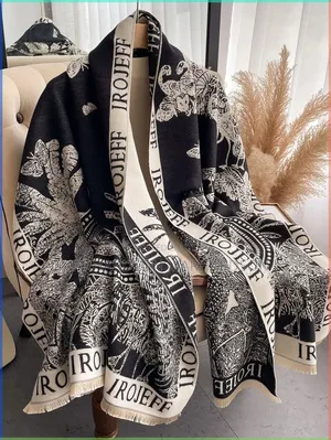 Designer Skafs