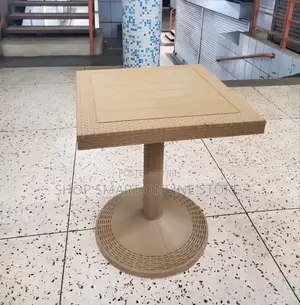 Centre Dining Plastic Table Plastic Table