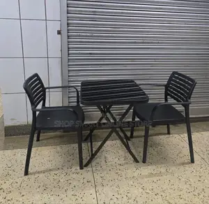 Modern Dining Centre Glass Table and Plastic Chairs