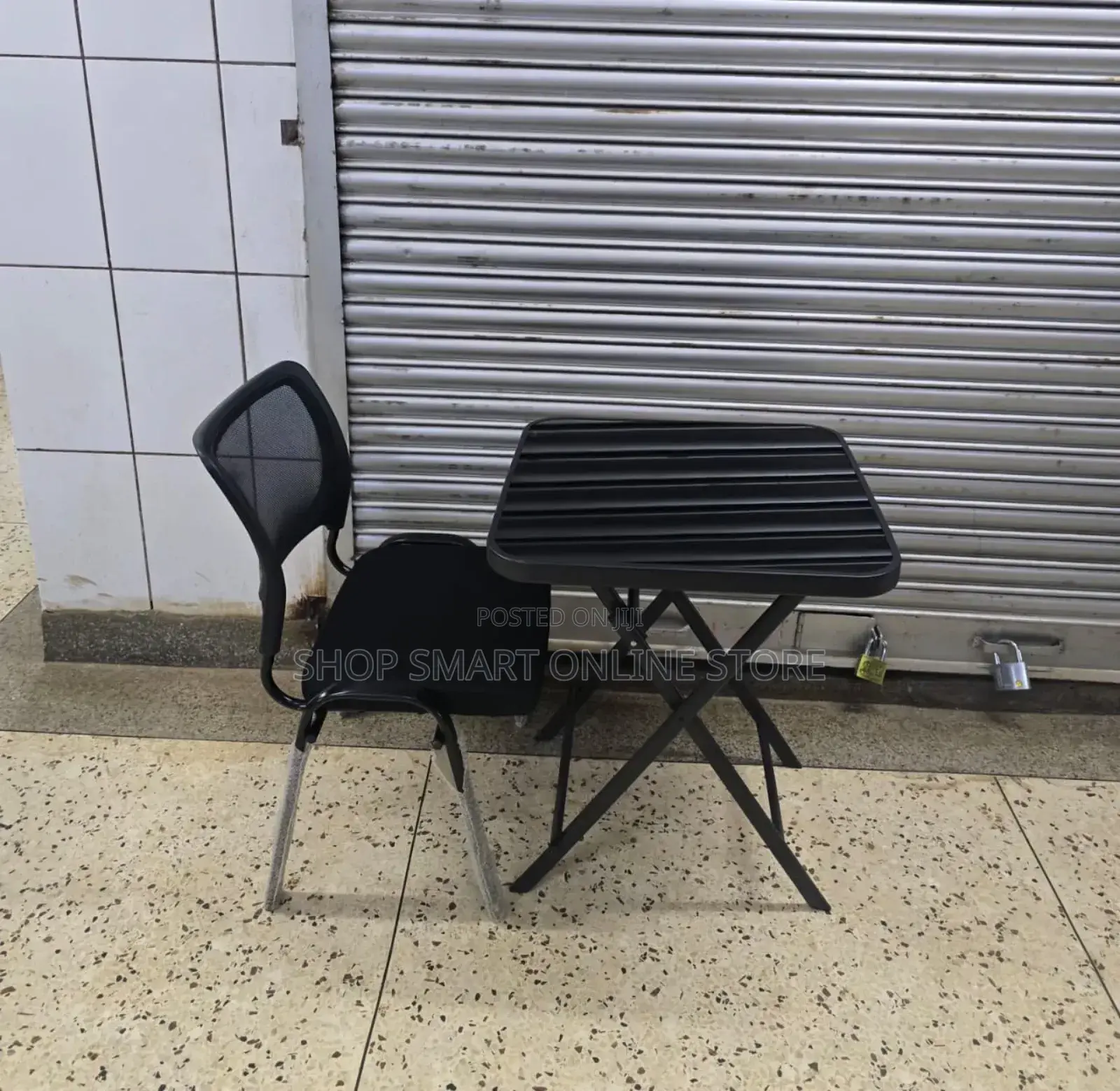 Centre Stand Study Foldable Glass Table and Chair