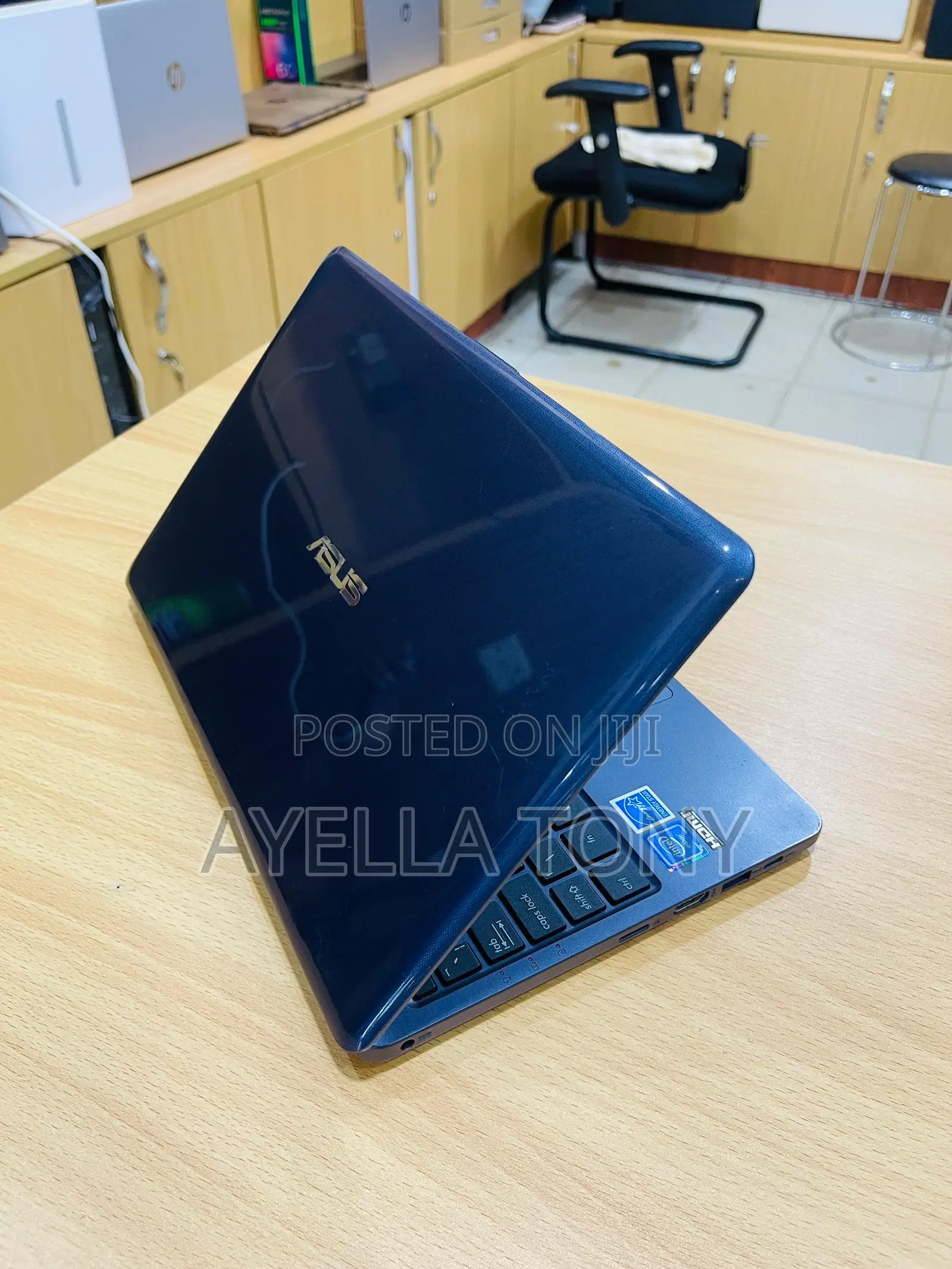 New Laptop Asus E203MA 2GB Intel Celeron SSD 32GB