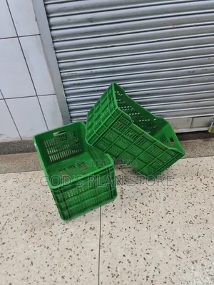 Picking Plastic Crates Plastic Crates