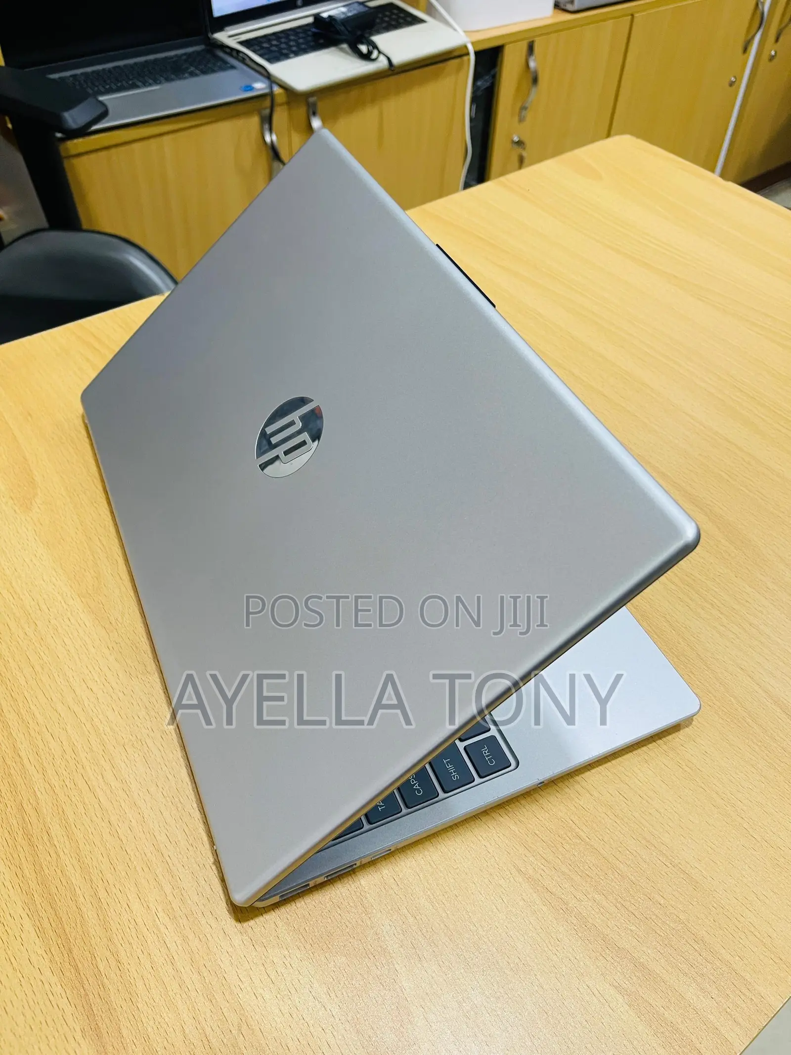 New Laptop HP Pavilion 15 8GB Intel Core i7 SSD 512GB