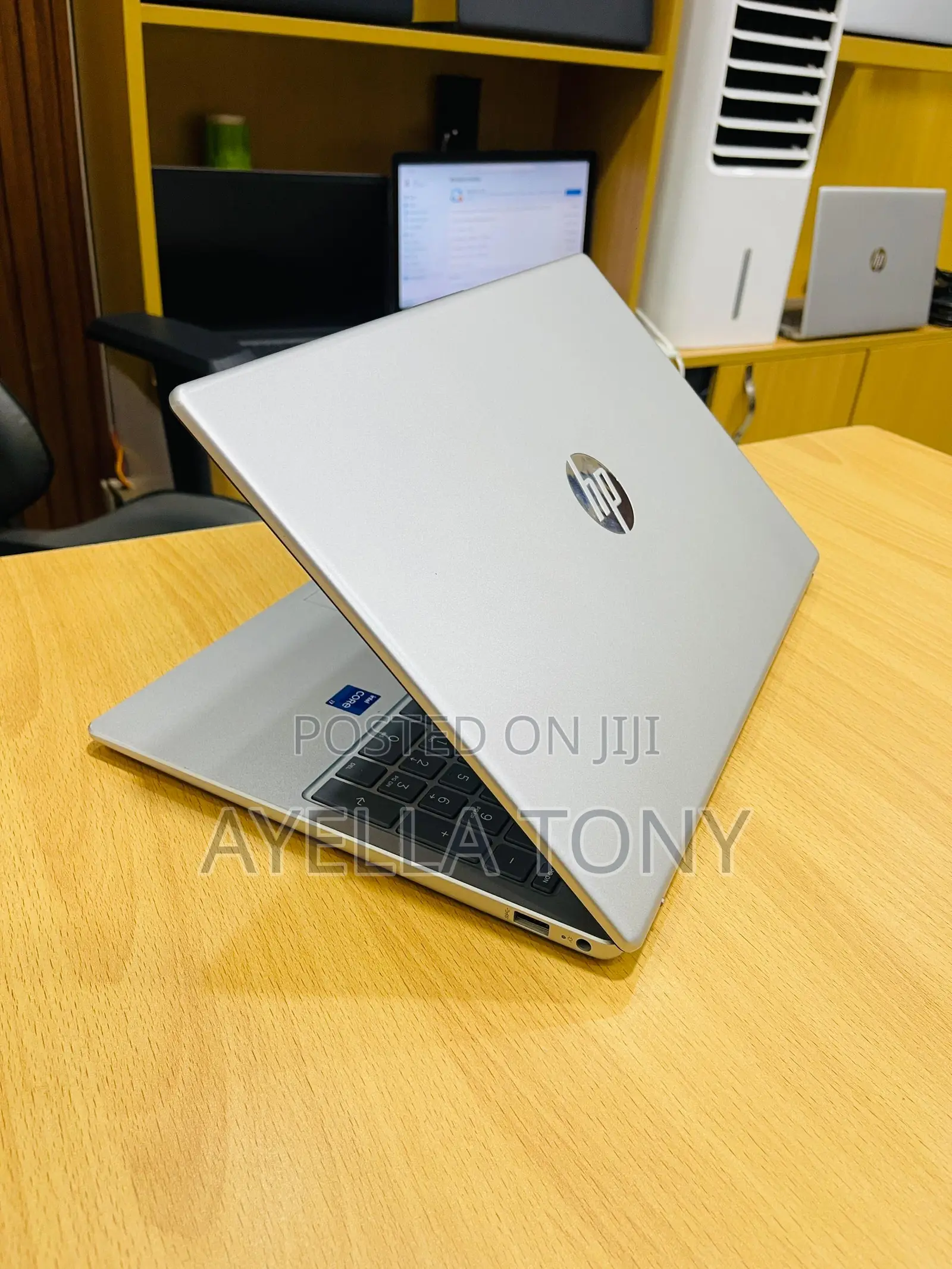New Laptop HP Pavilion 15 8GB Intel Core i7 SSD 512GB