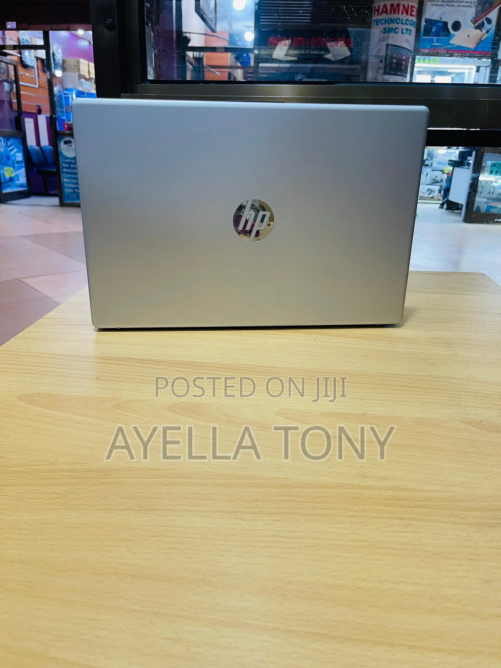 New Laptop HP Pavilion 15 8GB Intel Core i7 SSD 512GB