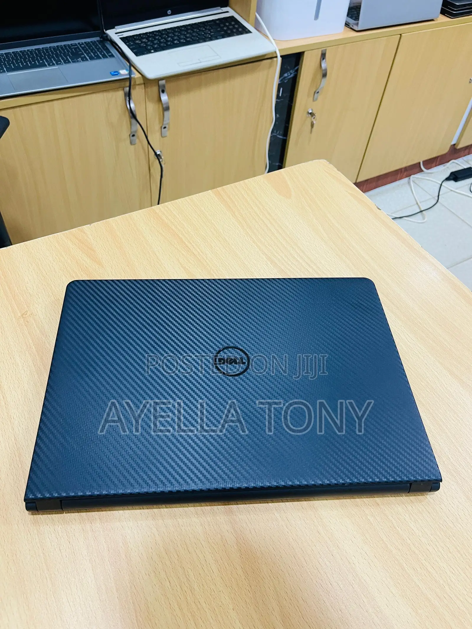 New Laptop Dell Inspiron 14 8GB Intel Core i7 SSD 256GB