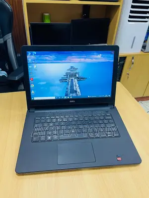 New Laptop Dell Inspiron 14 8GB Intel Core i7 SSD 256GB