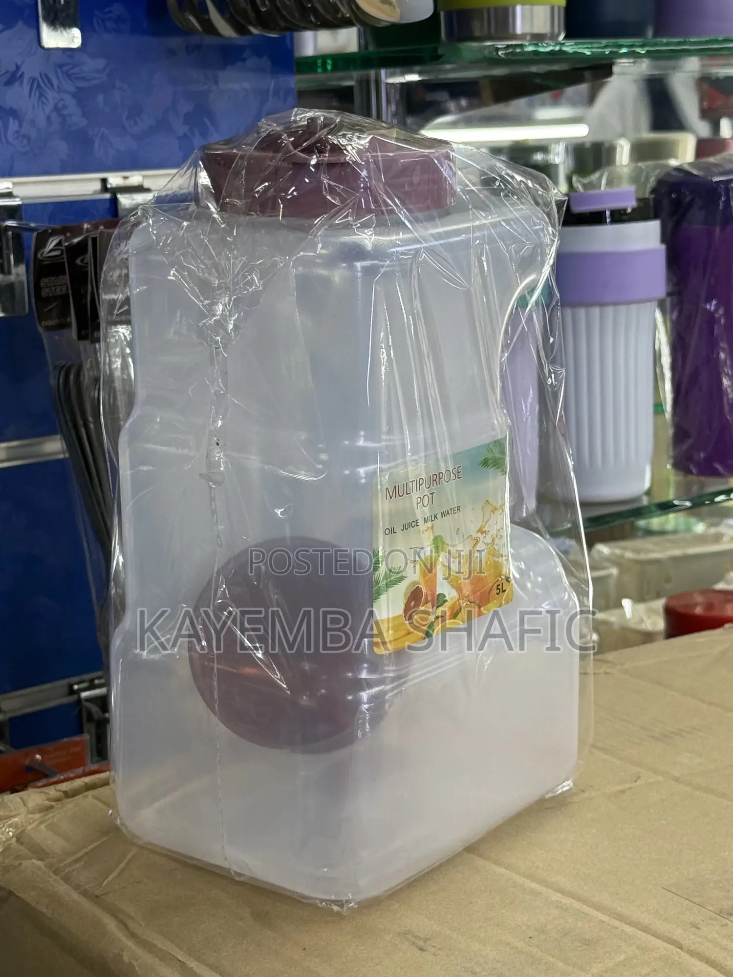 5l Fridge Bottle With 4 Plastic Glasses