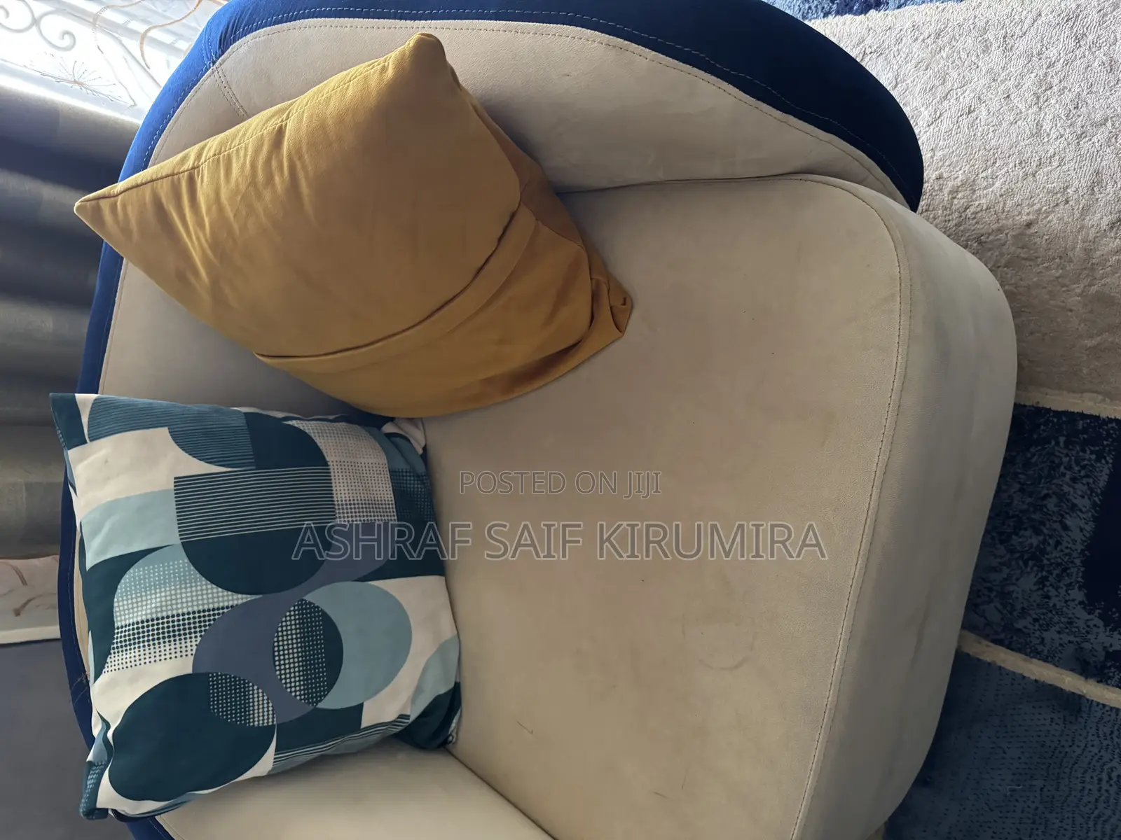 Modern Sofa Set