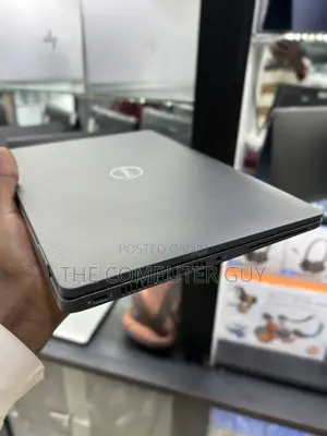 New Laptop Dell Latitude 7320 16GB Intel Core i7 SSD 256GB