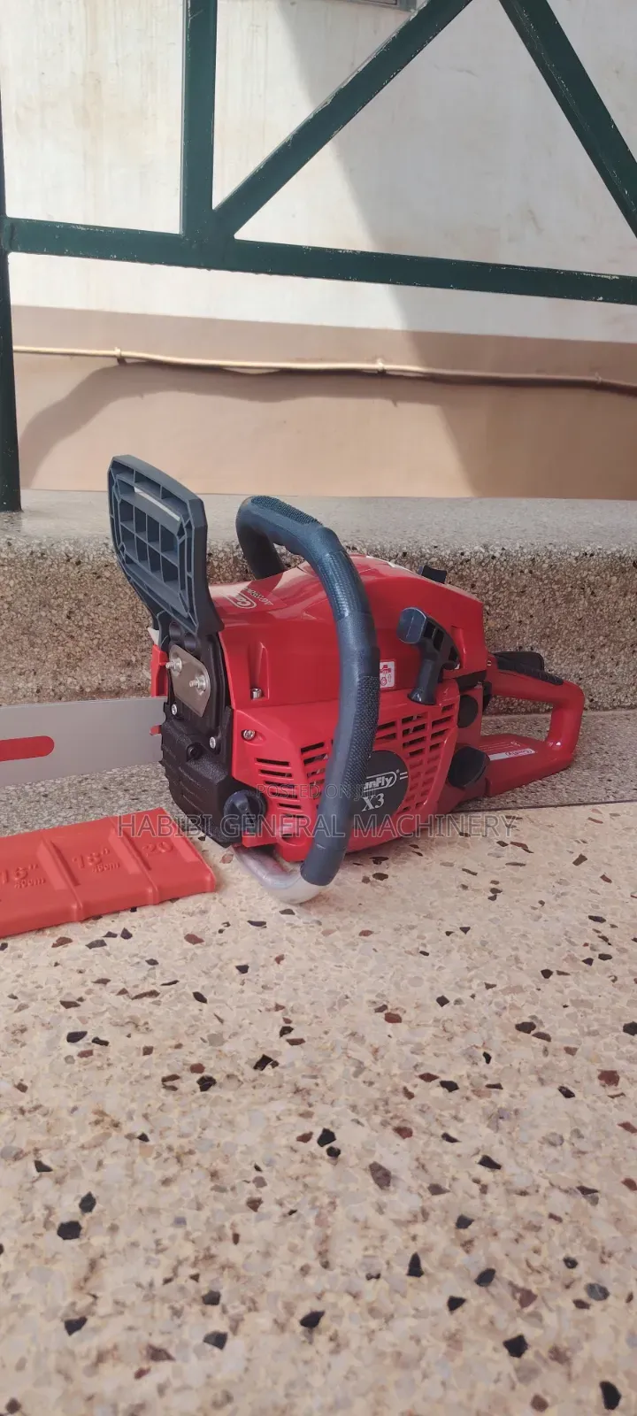 Quality Gasoline/Petrol 2 Stroke Chainsaws