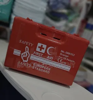 First Aid Box 50 People.