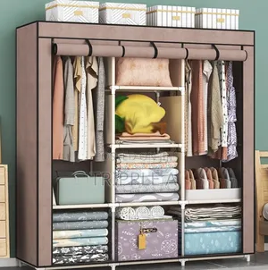 Three Column Metallic Frame Closet