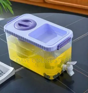 Clear Beverage Dispenser