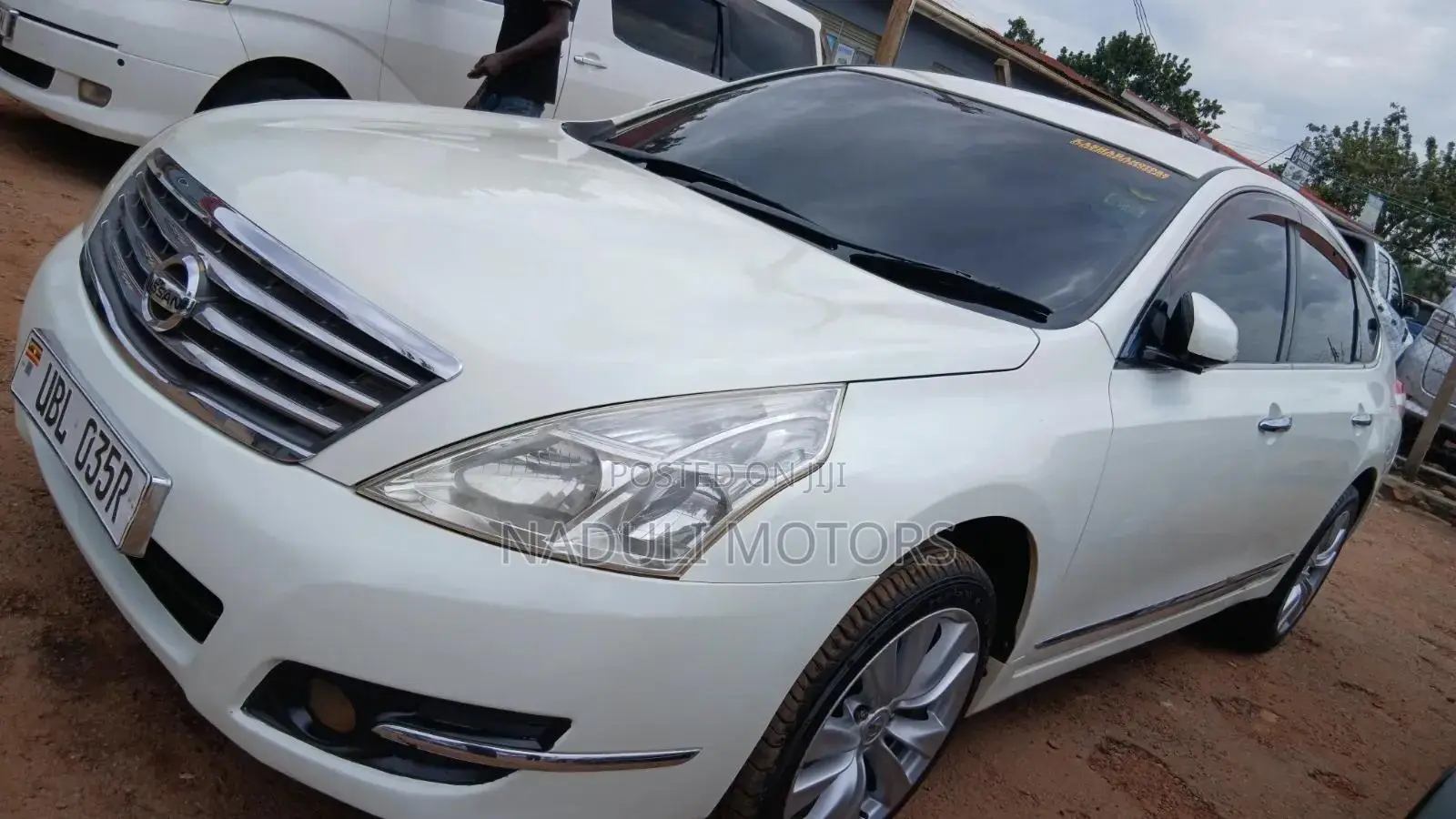 Nissan Teana 2011 White