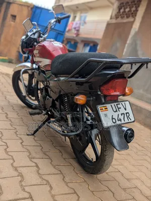 Hero Hunter 125 2022 Red