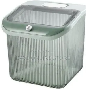 Elegant Fluted Airtight Food Storage Container With Transparent