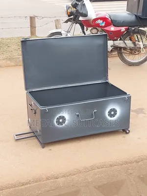 Extra Large Metallic Suitcase With Rollers