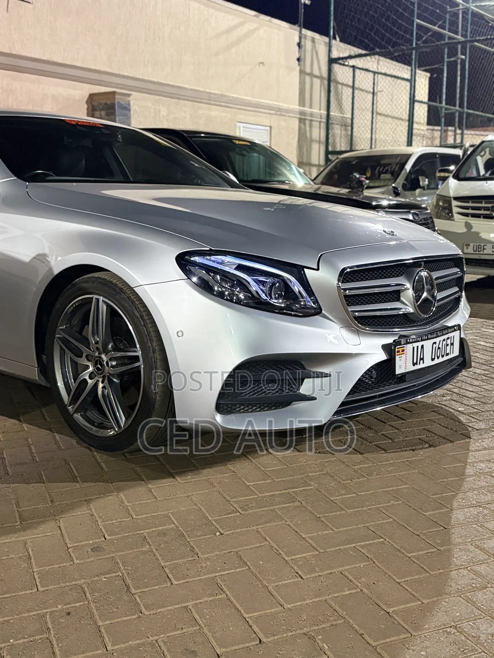Mercedes-Benz E200 2017 Silver
