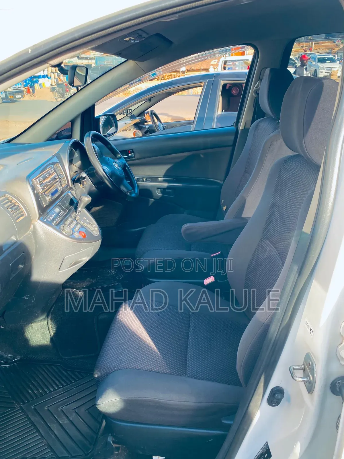Toyota Wish 2004 White
