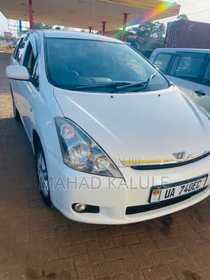 Toyota Wish 2004 White