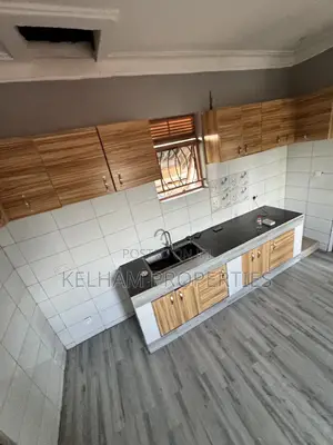 Postconstruction Cleaning Service